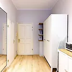 Cozy In Prenzlauer Berg 아파트 베를린