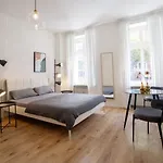 Cozy In Prenzlauer Berg Berlin