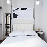 Cozy In Prenzlauer Berg 아파트