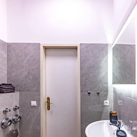 Cozy In Prenzlauer Berg Апартаменты Берлин